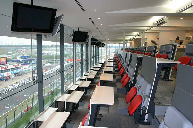 Premium views of the Main Straight and Pit Lane (Reserved Seat)