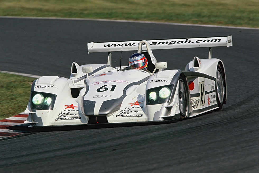 予選ではGT500クラスを5秒も引き離したル・マンプロトのアウディR-8は、エンジン系トラブルでリタイア。
