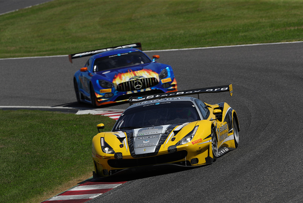 2分1秒740でPPを獲得したのはN.フォスター（HubAuto）のフェラーリ488GT3。