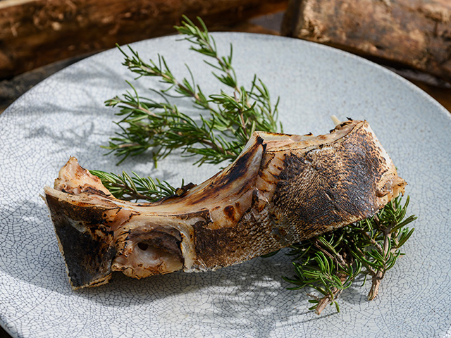 鮪カマ香草焼き