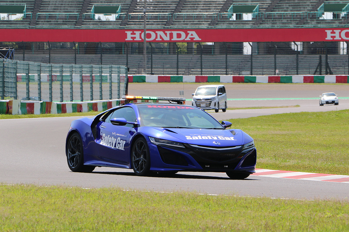 Safety Car Commemorative Photo & Ride Experience