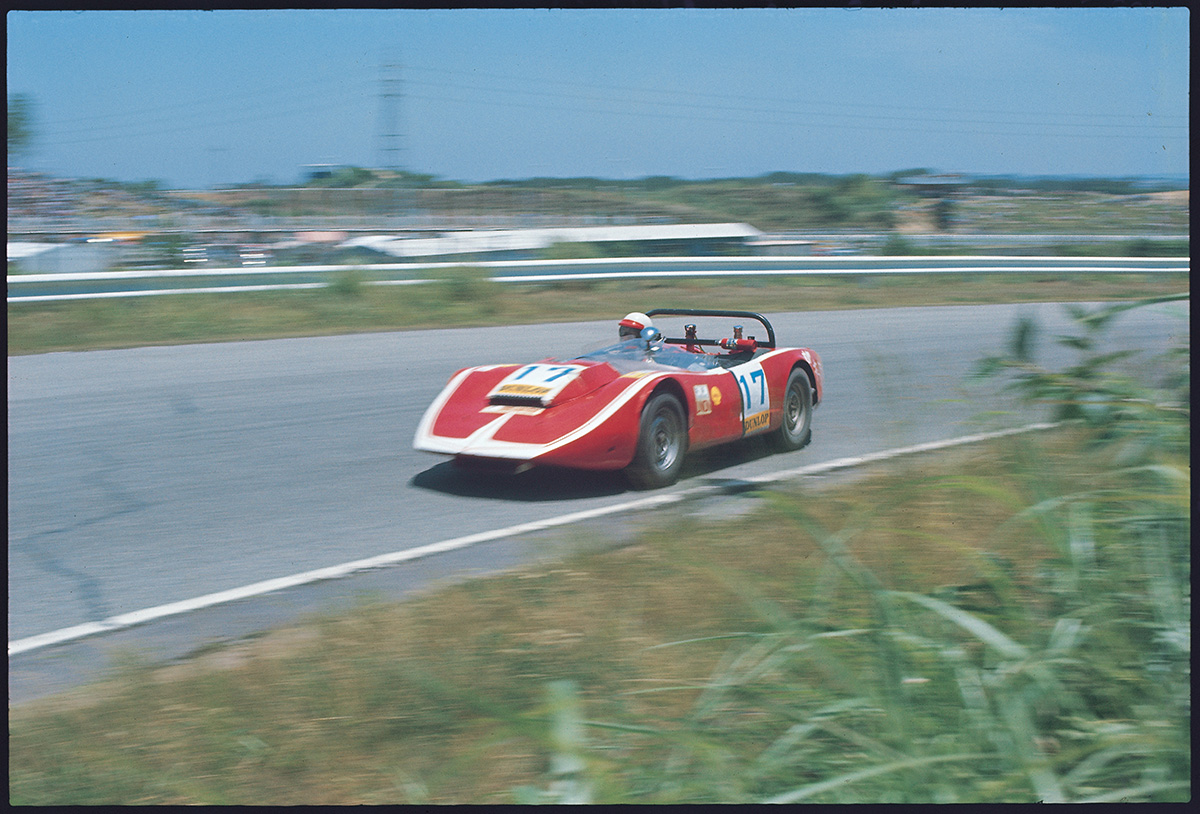 “Maclancer,” based on the Honda S800. Keiji Tanaka / Kiyoshi Awazu finished 3rd in the R1 class.