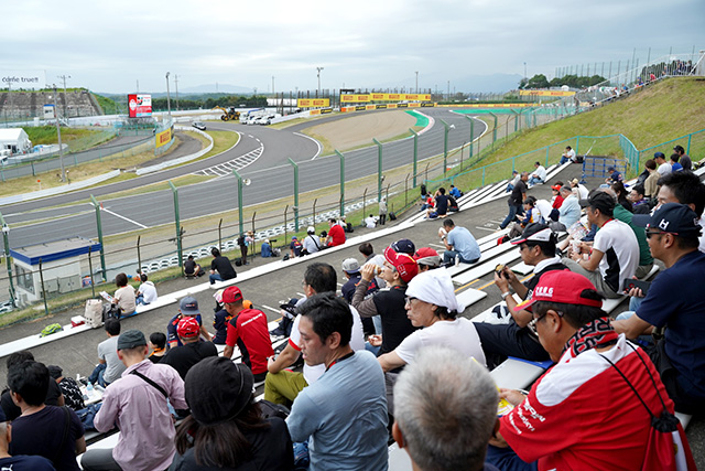 View from the Astemo chicane side.