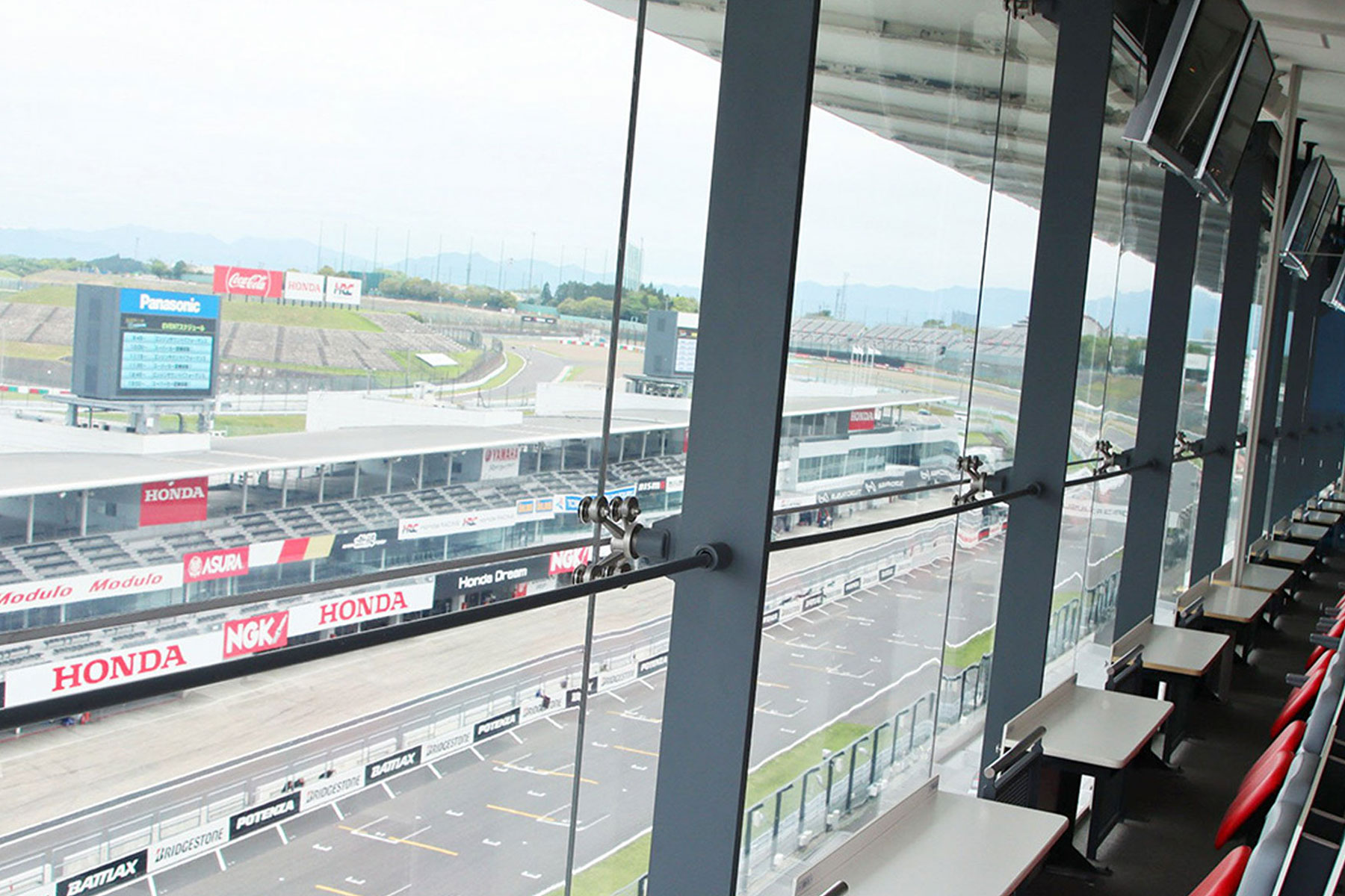 4th Floor Seating · View Image