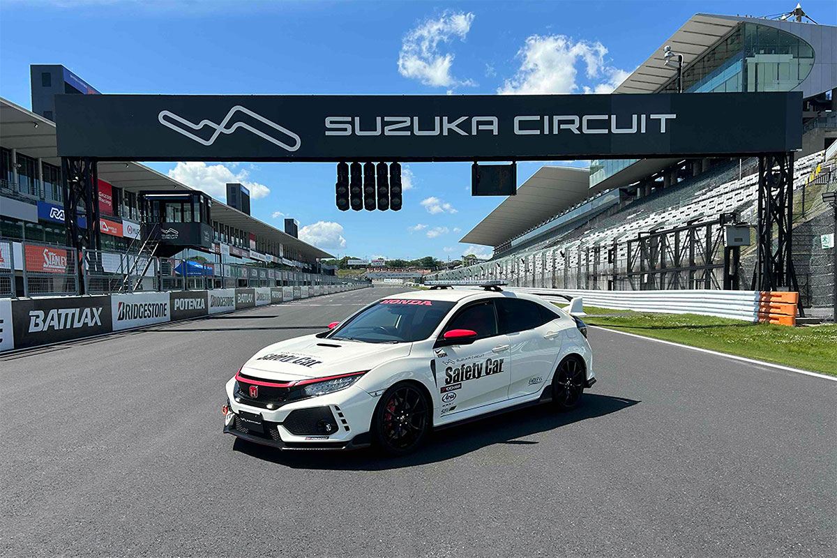 Safety Car Commemorative Photo & Ride Experience
