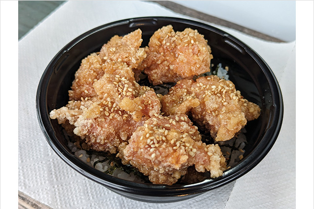 鳥まさ「からあげ丼」