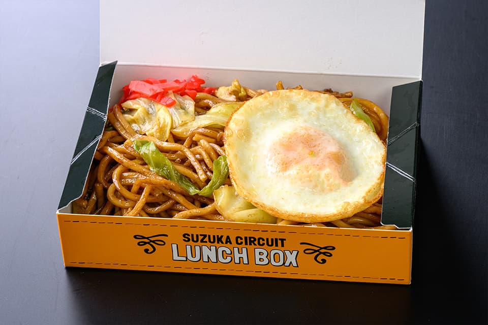 月見焼きそば