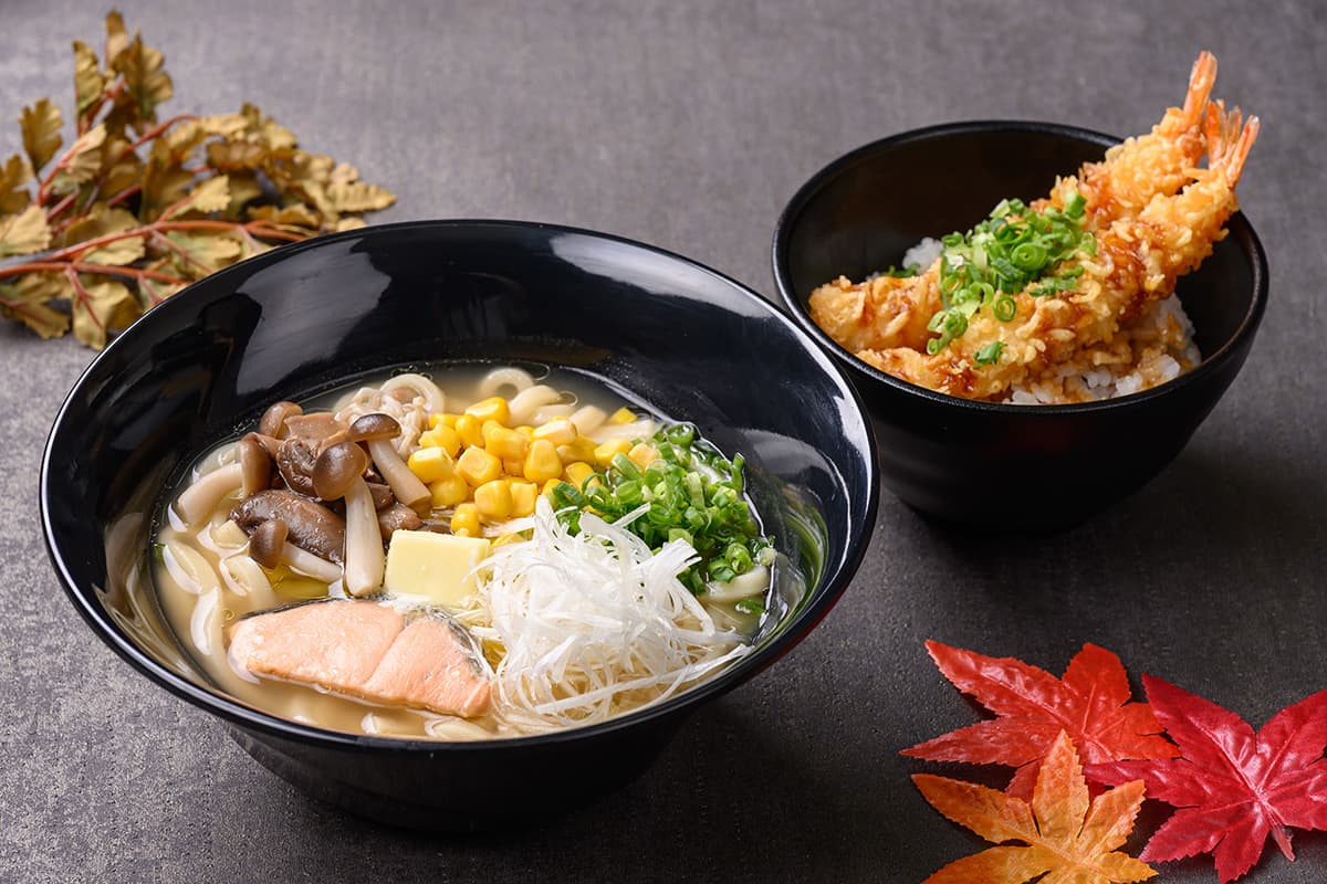 ピリ辛味噌バターうどん