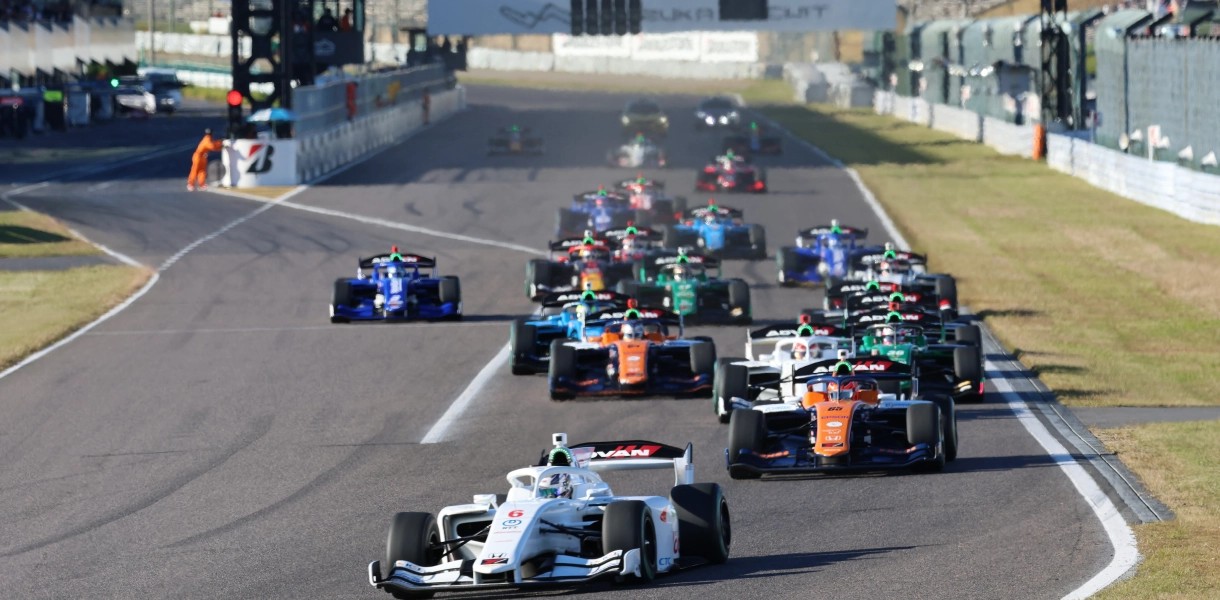 2025年 全日本スーパーフォーミュラ選手権 第11戦・第12戦 第24回 JAF鈴鹿グランプリ