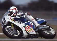 1988年、デイトナでのレースを走るシュワンツ