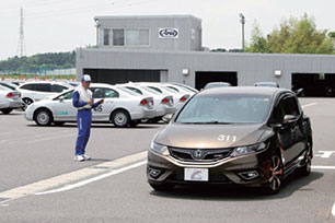 システムによる運転評価