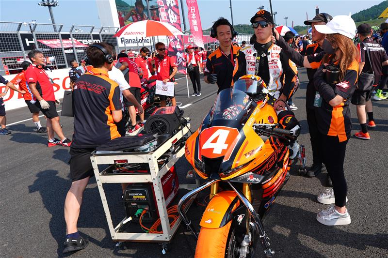 16-23 ZERO円パス限定 グリッドウォーク