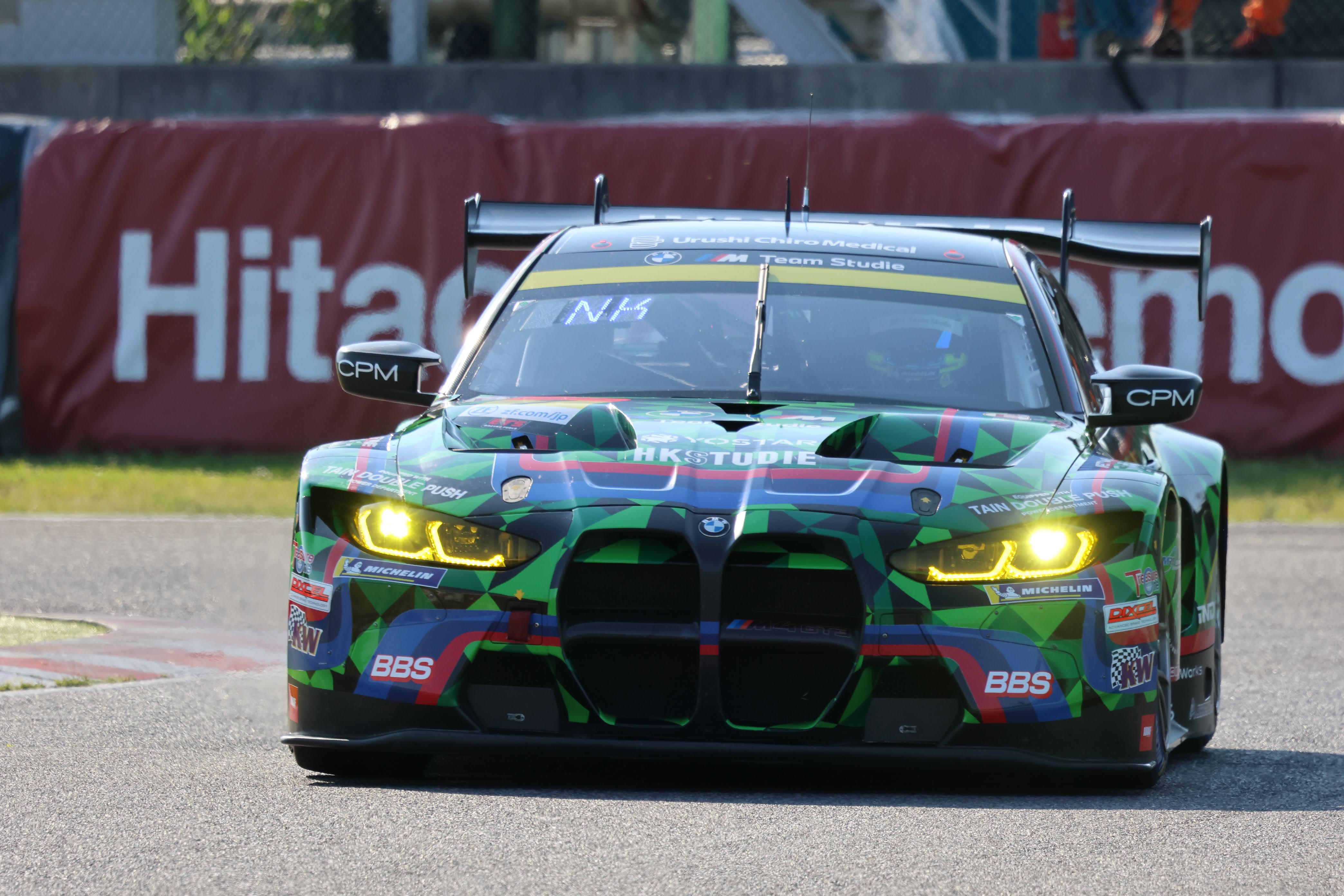 BMW M4 GT3（2024年シーズン Studie BMW M4  BMW M Team Studie x CRS）