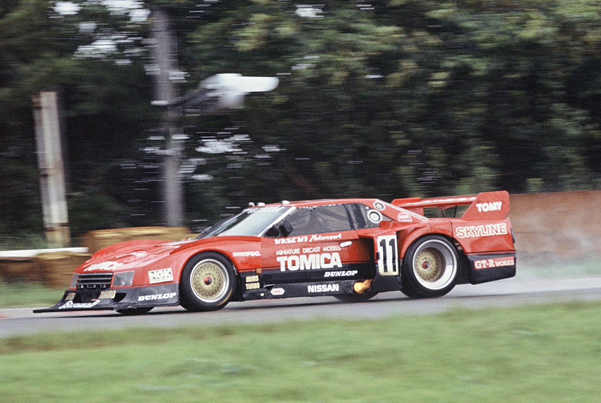 日產投入了擁有Skyline外型的Group C賽車「Skyline Turbo C Tomica」。