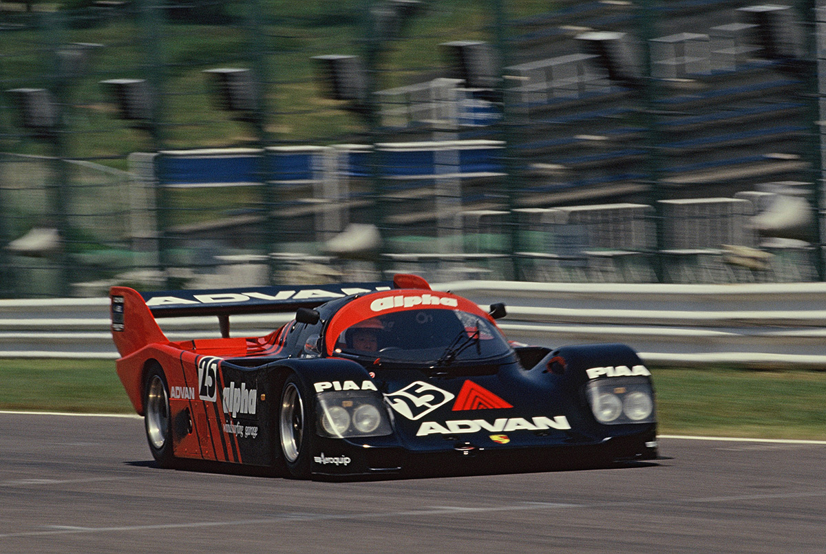 Advan 率先投入 Porsche 962C，連續奪得1000公里冠軍。此外，還有3台 Porsche 956 出賽並完賽。