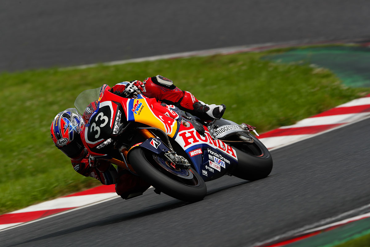 2018年 #33 Red Bull Honda 與 日本郵便 高橋巧