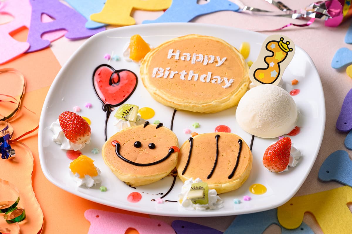 嗡嗡的生日鬆餅