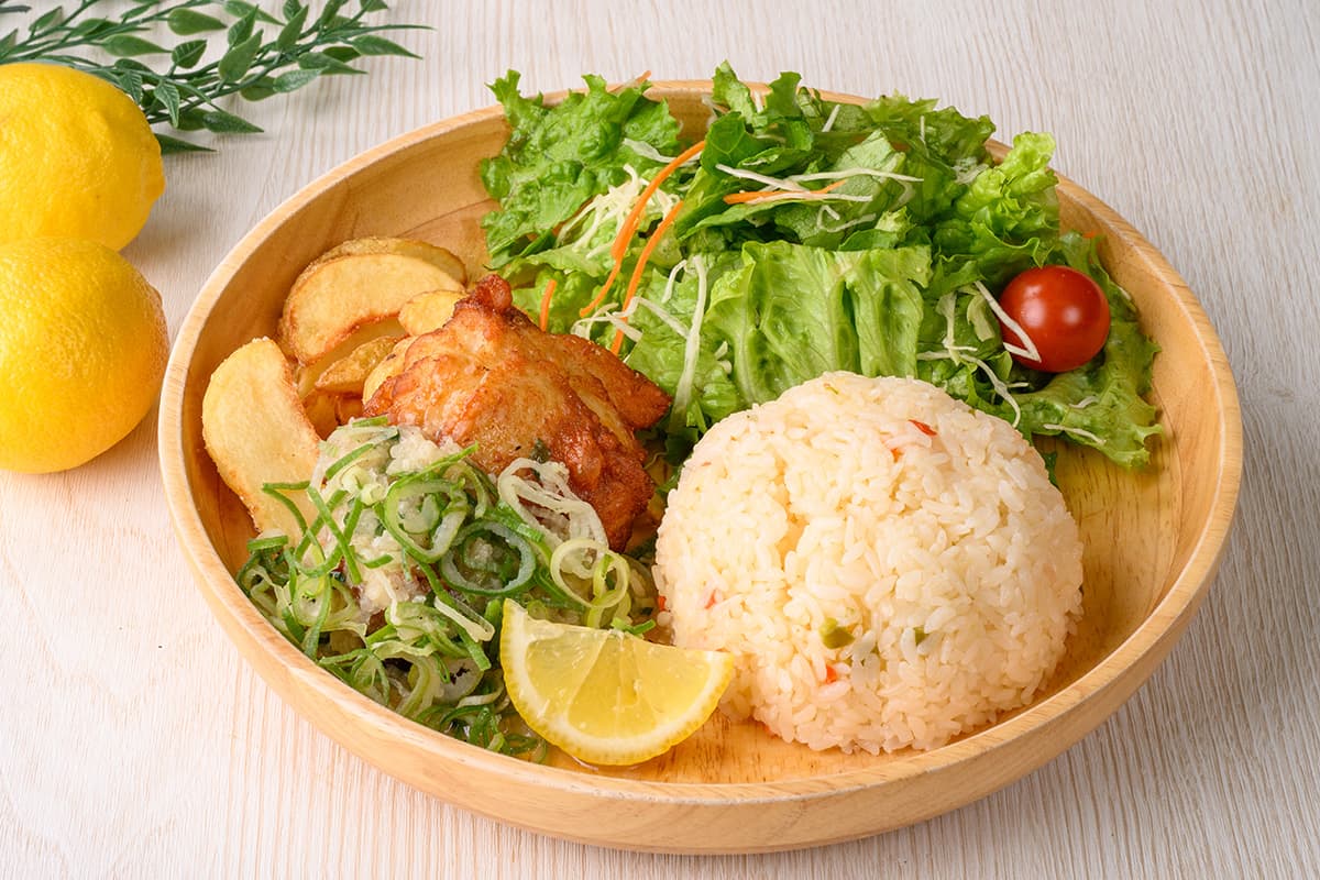 清爽蔥鹽雞肉拼盤