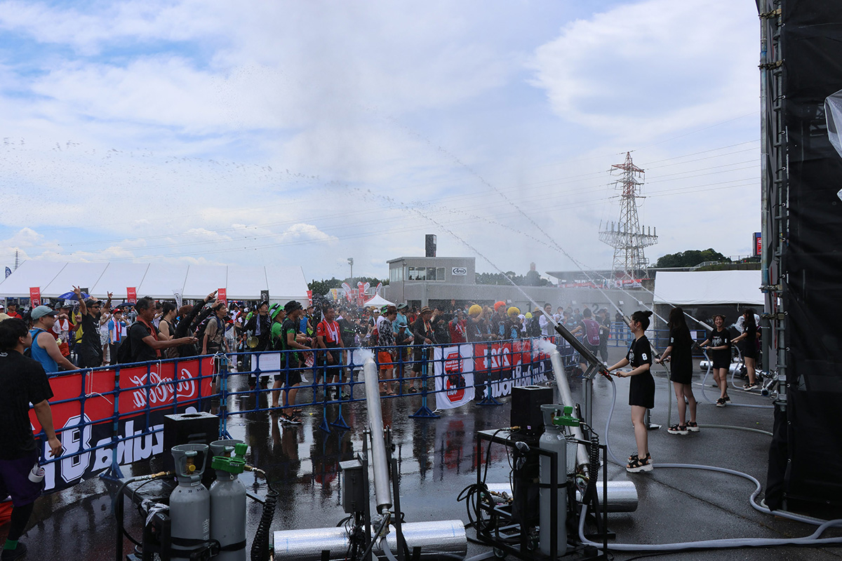 享受夏日濕身活動 ＠SUPER GT